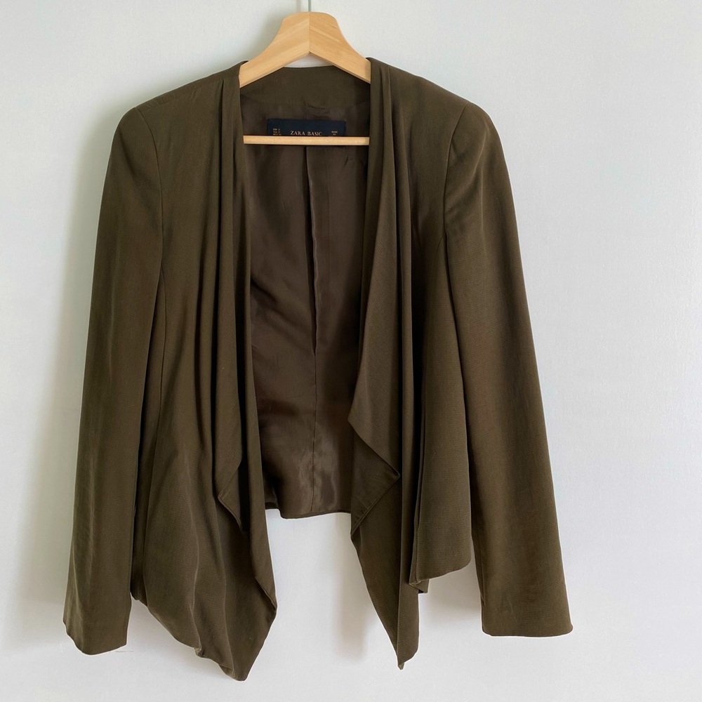 Zara front drape blazer waist length formal- excellent condition !